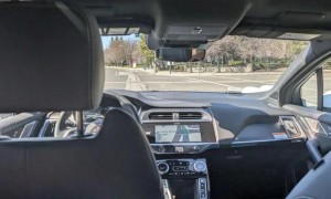 算法算不到的意外：Waymo无人车，成了临时产房