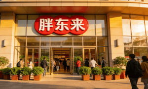 曾一笔赚200万，职业打假30年的王海，硬刚胖东来