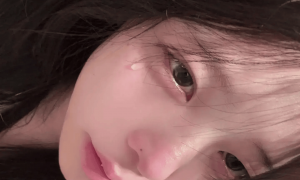 原创 
            “成人网站”上的女生，到底是怎样被偷拍的？女生一定要小心了！